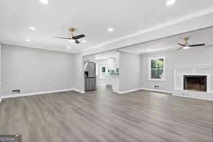 453 Edwards Ct, Lawrenceville, GA 30044 - Photo 3