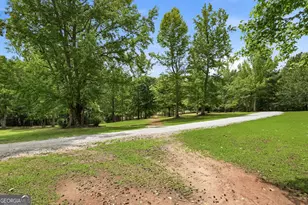 2103 Smokey Rd, Newnan, GA 30263 - Photo 7