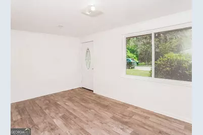 733 Sutton Street, Jesup, GA 31545 - Photo 9