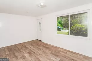 733 Sutton St, Jesup, GA 31545 - Photo 23