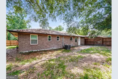733 Sutton Street, Jesup, GA 31545 - Photo 5