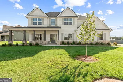 401 Bella Notte Circle, Warner Robins, GA 31088 - Photo 1
