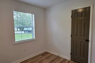 205 Whitehall Ave, Rincon, GA 31326 - Photo 13