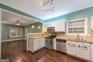 1079 Sims St SW, Atlanta, GA 30310 - Photo 7