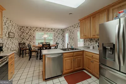 825 Saint Ives Lane, Athens, GA 30606 - Photo 3