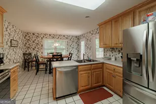 825 St Ives Ln, Athens, GA 30606 - Photo 3