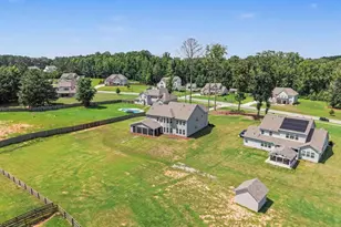 716 Genesee Pt, Newnan, GA 30263 - Photo 55