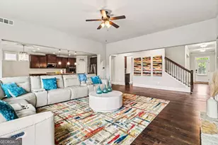 716 Genesee Pt, Newnan, GA 30263 - Photo 7