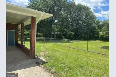 1300 Stonewall Street, Dublin, GA 31021 - Photo 19