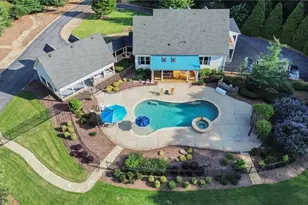 281 Chilhoe Dr, Canton, GA 30115 - Photo 3