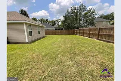 4204 Bridle Trail, Valdosta, GA 31605 - Photo 5