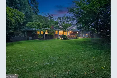 3665 Chavers Place, Stone Mountain, GA 30083 - Photo 31