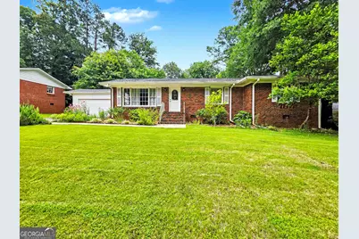 3665 Chavers Place, Stone Mountain, GA 30083 - Photo 3