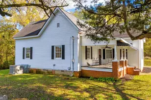 734 Bowersville Rd, Carnesville, GA 30521 - Photo 7