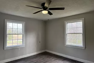 734 Bowersville Rd, Carnesville, GA 30521 - Photo 11