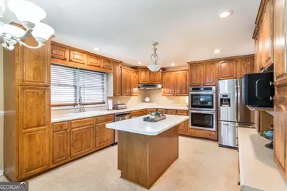 1720 Winston Drive, Macon, GA 31206 - Photo 11