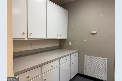 1810 Over Lake Drive SE, Conyers, GA 30013 - Photo 5