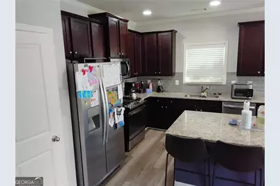 4520 Sweetwater Drive, Gainesville, GA 30504 - Photo 3