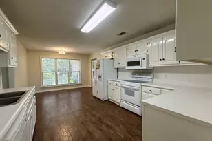 1129 Bartlett Dr, Statesboro, GA 30461 - Photo 7