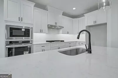 410 Redhaven Drive, Senoia, GA 30276 - Photo 5