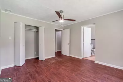 6414 E Shadow Rock Drive, Lithonia, GA 30058 - Photo 11