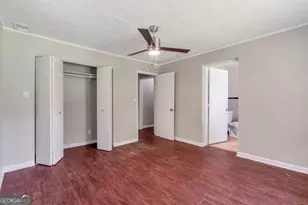 6414 E Shadow Rock Dr, Lithonia, GA 30058 - Photo 11