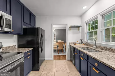 1547 Melrose Drive SW, Atlanta, GA 30310 - Photo 9