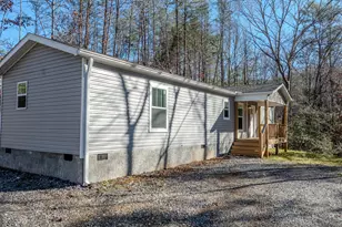 195 Loganberry Ln, Hayesville, NC 28904 - Photo 3