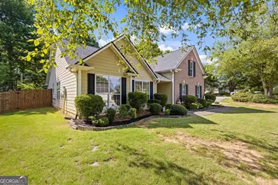 1755 Charleston Oak Circle, Lawrenceville, GA 30043 - Photo 5