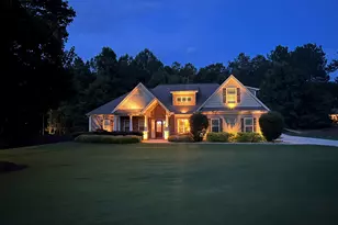 254 Magnolia Pl Dr, Senoia, GA 30276 - Photo 3
