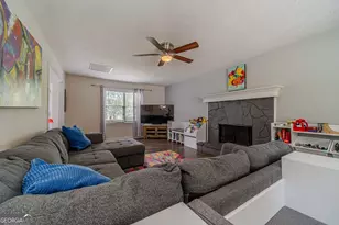 484 Daisy Trail, Lawrenceville, GA 30046 - Photo 3