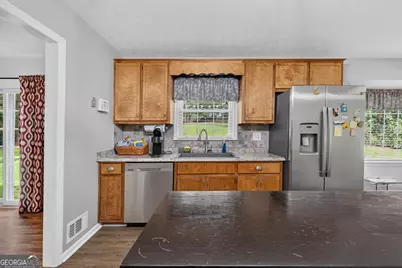 230 Margarets Court, Stockbridge, GA 30281 - Photo 7