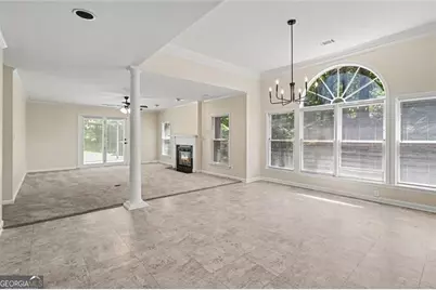 7101 Woodridge Lane, Union City, GA 30291 - Photo 5