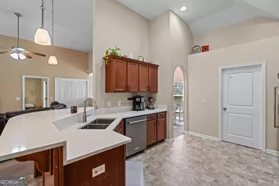 197 Parker Lane, Richmond Hill, GA 31324 - Photo 13