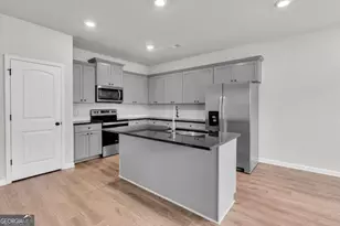 7106 Chara Ln SW, Atlanta, GA 30331 - Photo 15