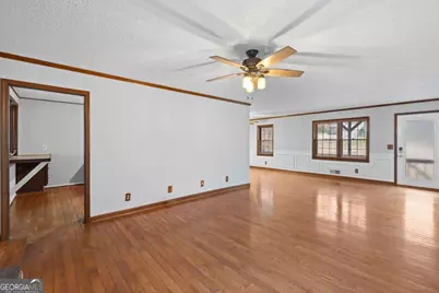 426 Riverlake Court, Woodstock, GA 30188 - Photo 9
