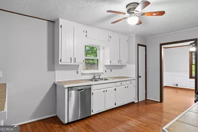 426 Riverlake Court, Woodstock, GA 30188 - Photo 13