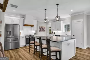 1025 Dewey Rd, Statham, GA 30666 - Photo 15