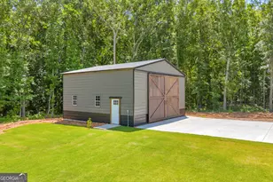 1025 Dewey Rd, Statham, GA 30666 - Photo 11