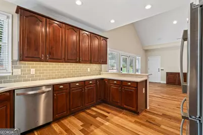 603 Fairway Court, Marietta, GA 30068 - Photo 15
