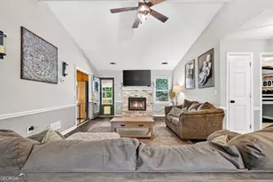 165 Lazy Hollow Ln, Covington, GA 30016 - Photo 7
