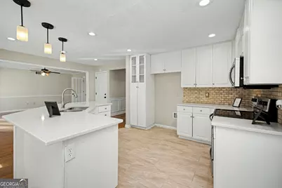125 Chadwick Drive, Peachtree City, GA 30269 - Photo 7
