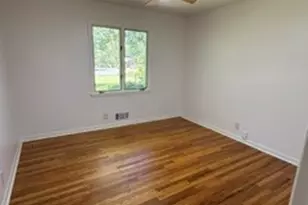 111 Roberson St, Dublin, GA 31021 - Photo 13