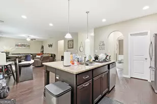 313 Briandwood Dr, Newnan, GA 30265 - Photo 13