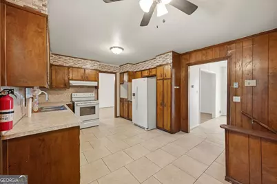 4253 Dunstan Court, Stone Mountain, GA 30083 - Photo 9