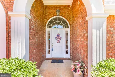 608 Twelve Oaks Drive, Warner Robins, GA 31088 - Photo 3