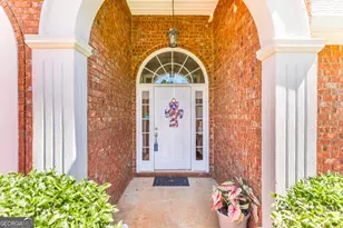 608 Twelve Oaks Dr, Warner Robins, GA 31088 - Photo 3