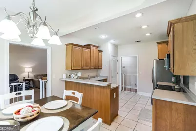 608 Twelve Oaks Drive, Warner Robins, GA 31088 - Photo 11