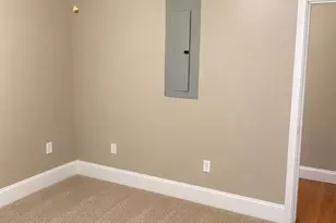 410 Zebulon St, Barnesville, GA 30204 - Photo 13