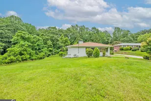 13 Brown St, Toccoa, GA 30577 - Photo 3